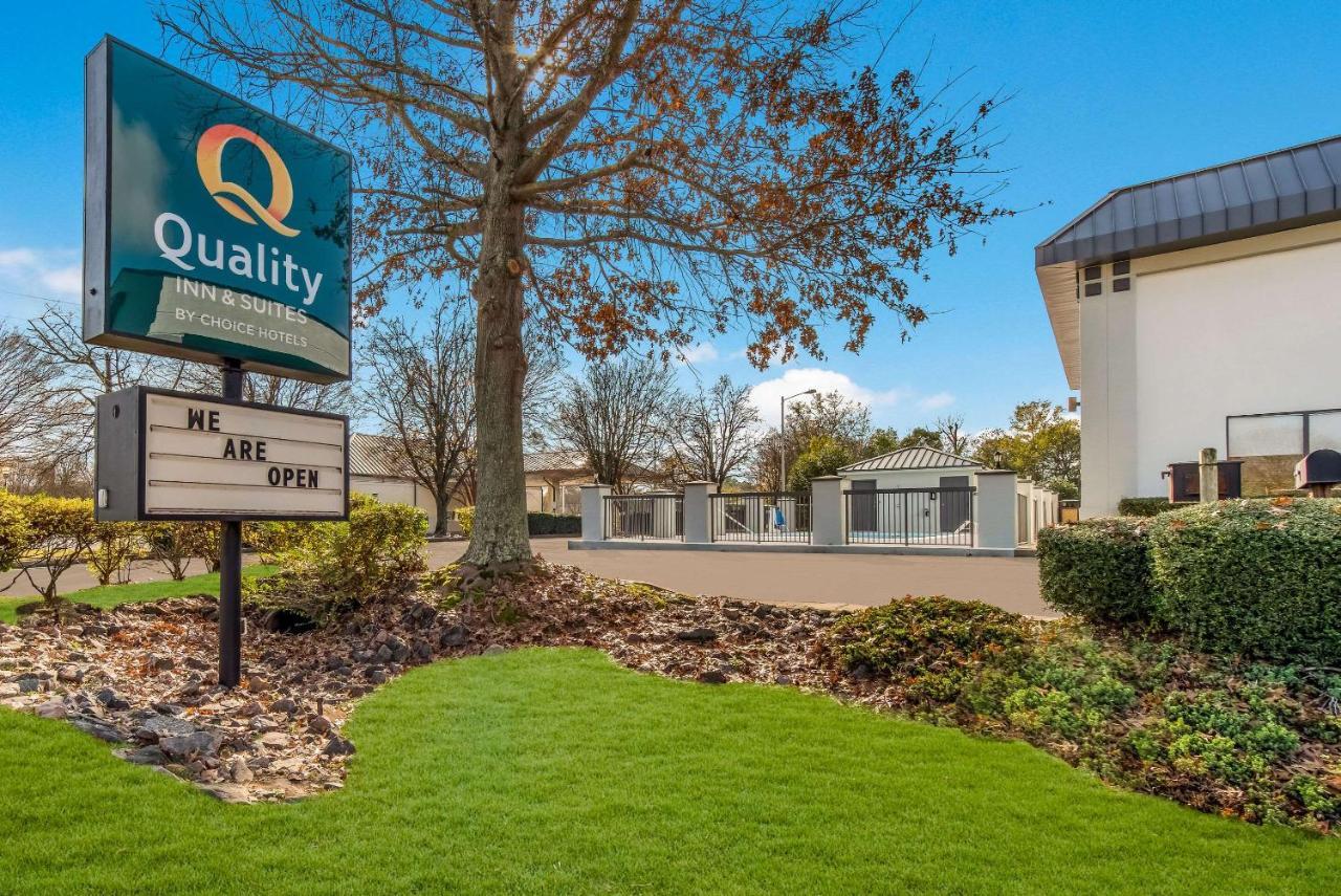 Quality Inn & Suites Aiken Exterior photo